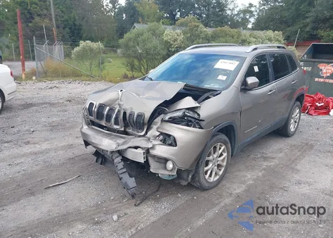 2017 Jeep Cherokee Latitude Fwd из США, поврежденный, VIN 1C4PJLCB5HW586763